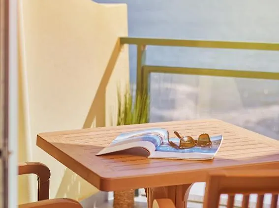 Lovely Apartment With Pool And Sea View Funchal